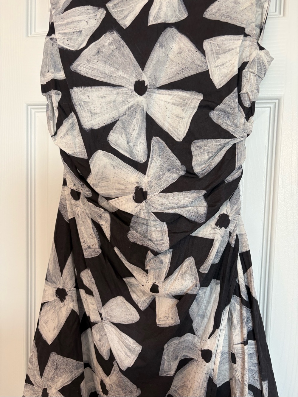 VRG GRL White Floral Print Midi Dress - Picture 2 of 5